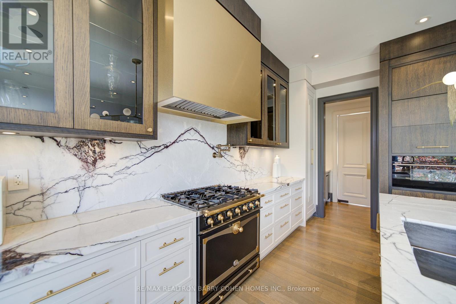 15 Ames Circle, Toronto, Ontario  M3B 3B9 - Photo 21 - C13137894