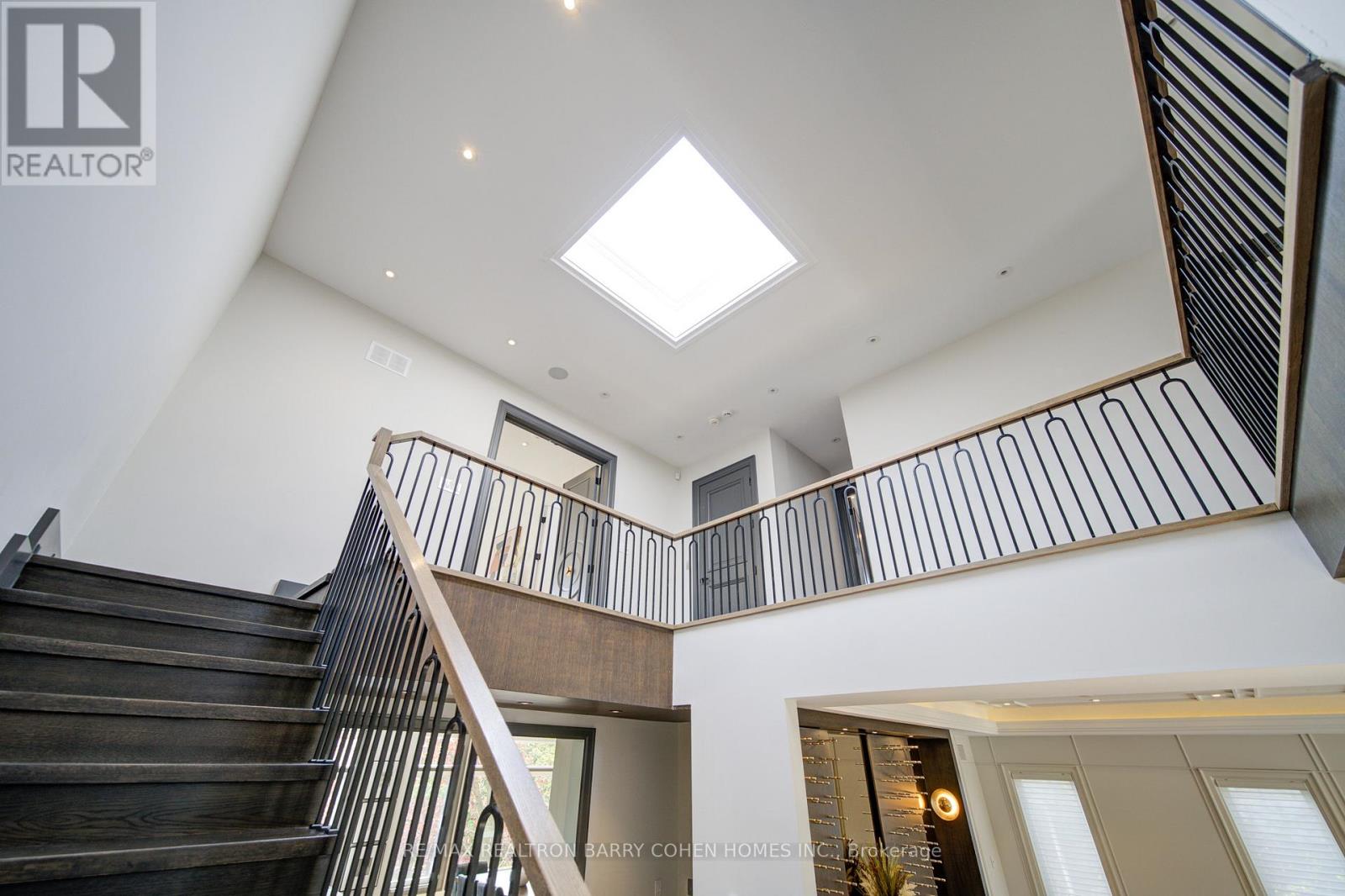 15 Ames Circle, Toronto, Ontario  M3B 3B9 - Photo 24 - C13137894