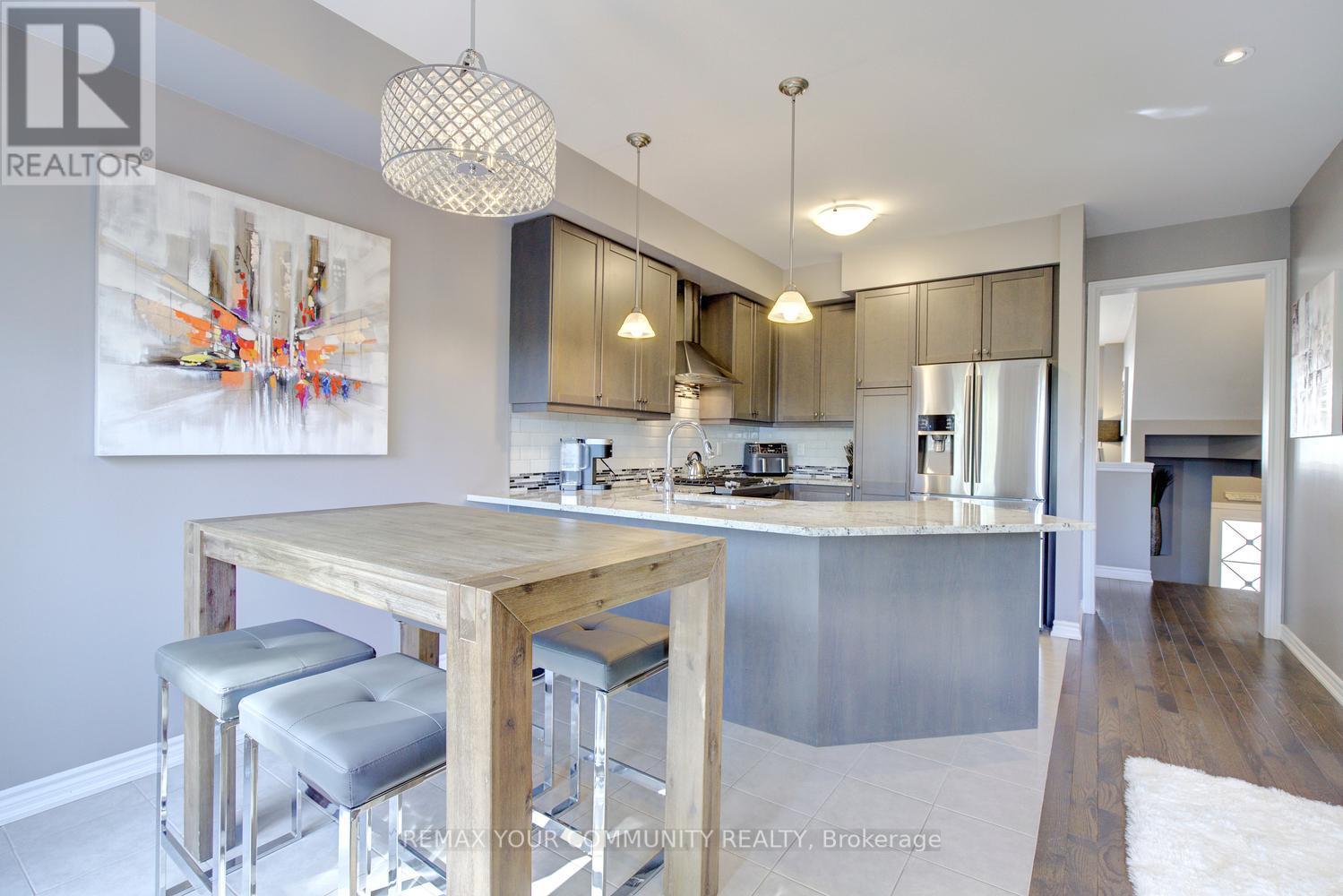 231 Appleton Court, Newmarket, Ontario  L3Y 0B8 - Photo 15 - N13137898