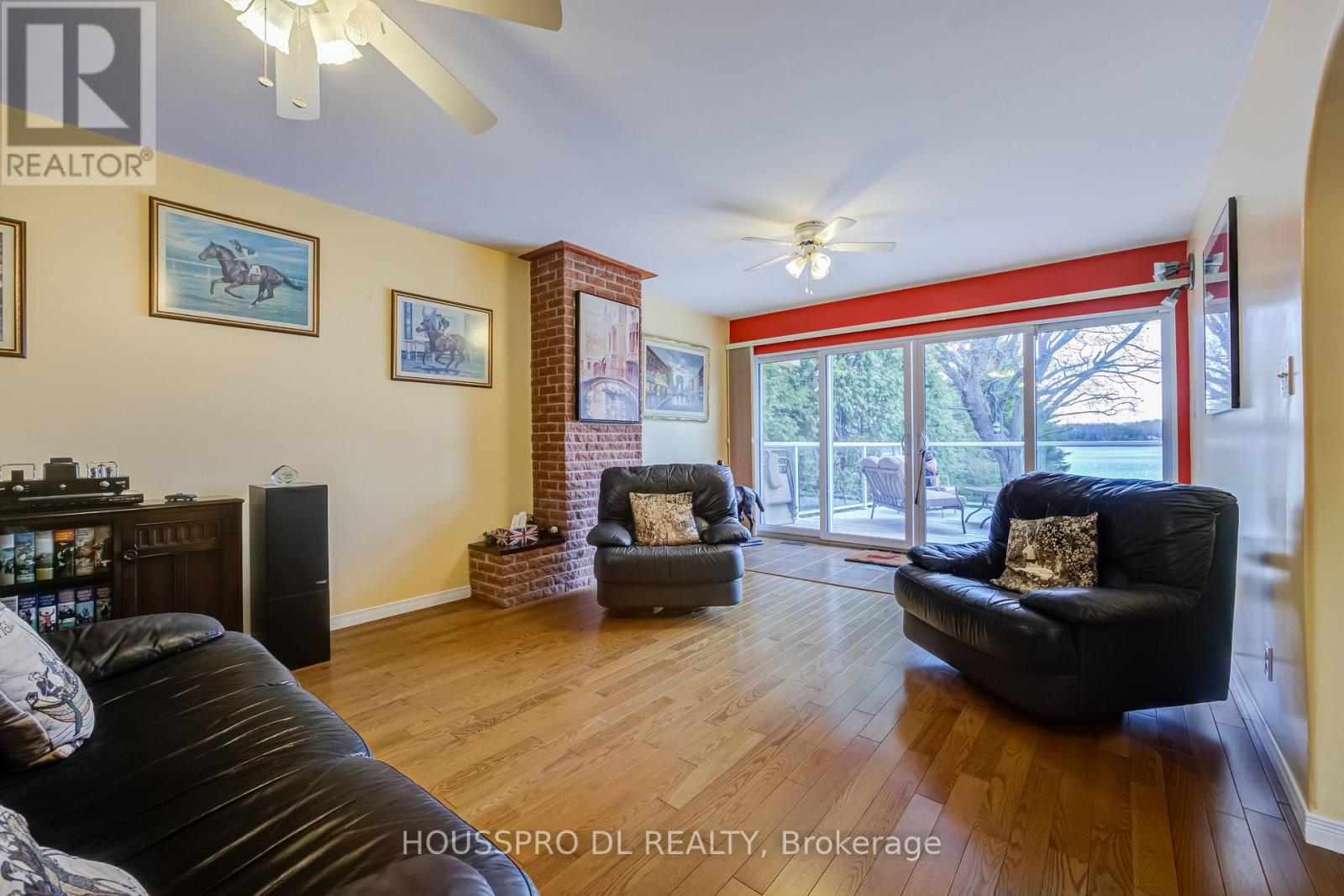2683 Lakeshore Road E, Oro-Medonte, Ontario  L0L 1T0 - Photo 26 - S13137936