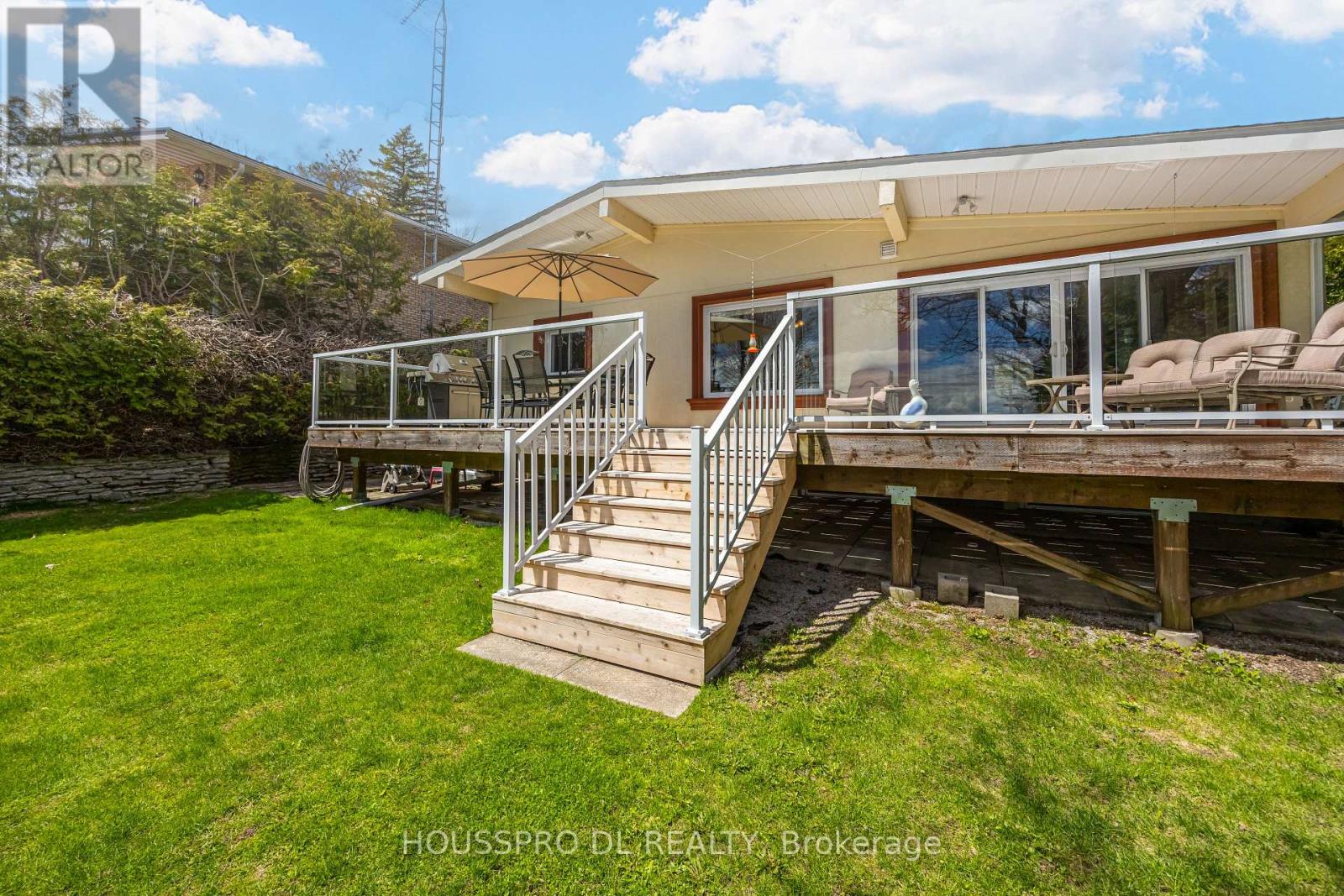 2683 Lakeshore Road E, Oro-Medonte, Ontario  L0L 1T0 - Photo 42 - S13137936