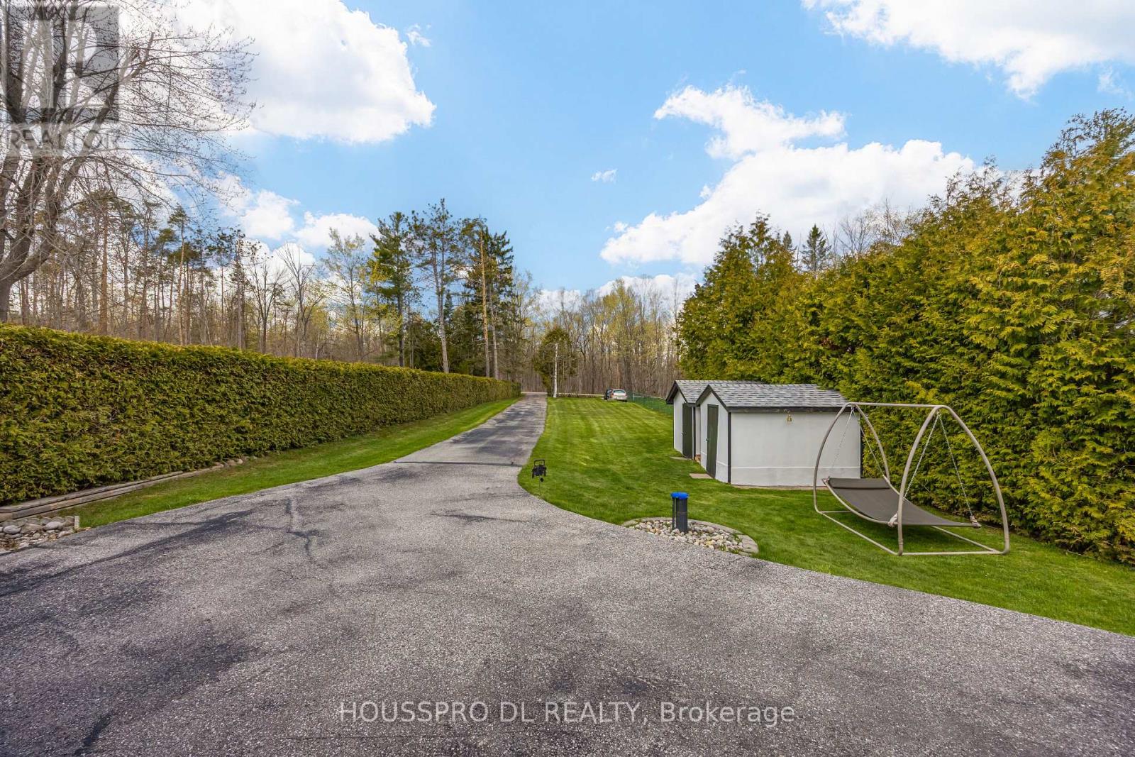 2683 Lakeshore Road E, Oro-Medonte, Ontario  L0L 1T0 - Photo 5 - S13137936
