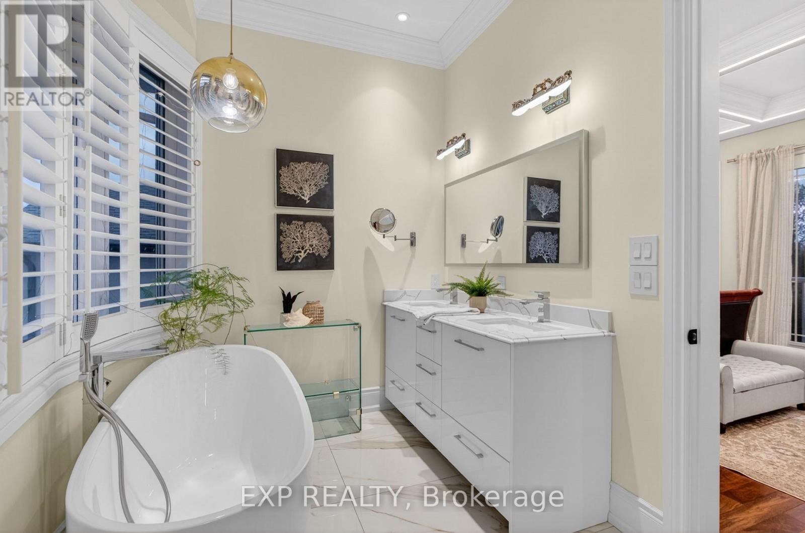 2439 Bridge Road, Oakville, Ontario  L6L 2G9 - Photo 13 - W13137924