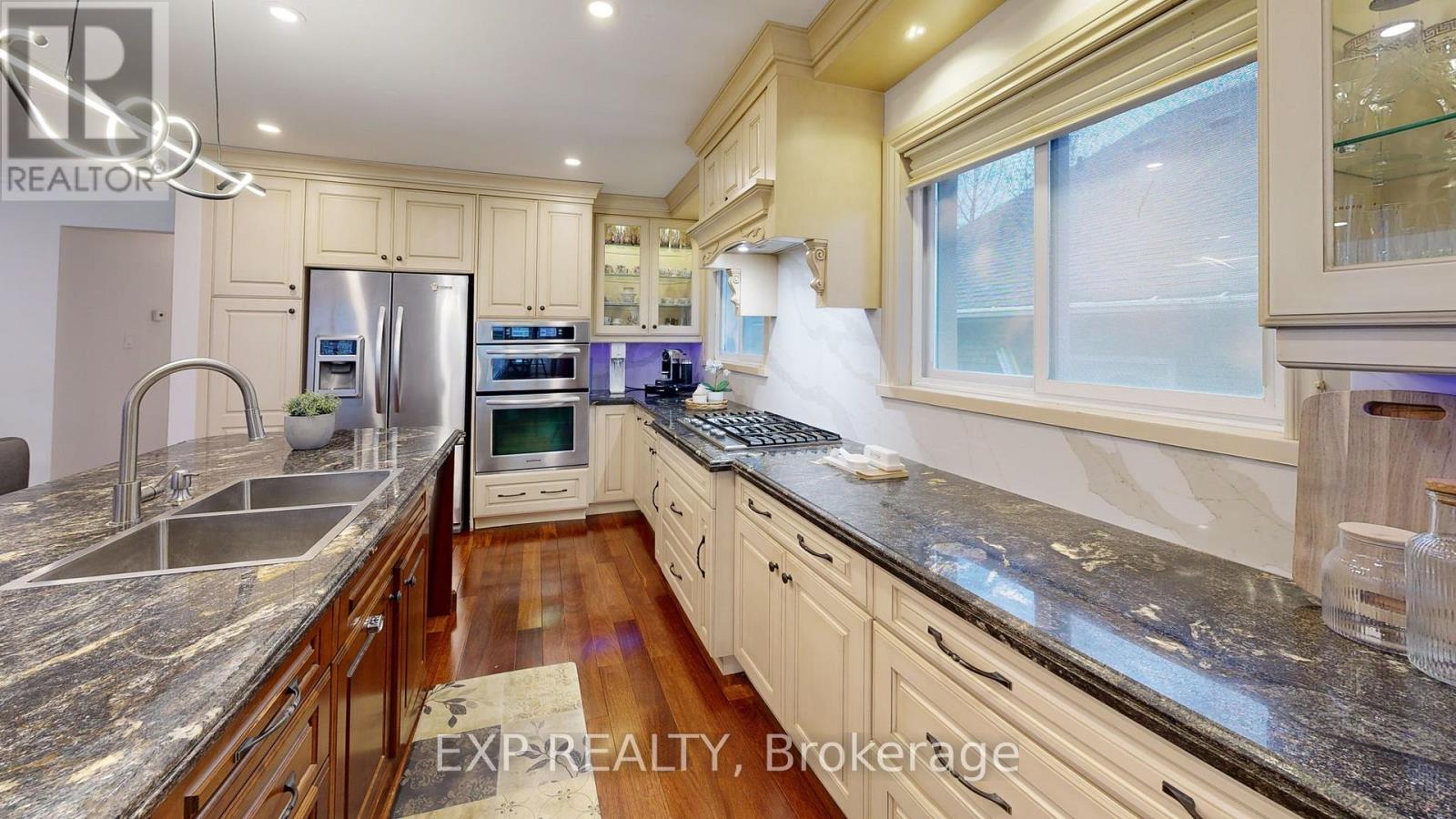 2439 Bridge Road, Oakville, Ontario  L6L 2G9 - Photo 19 - W13137924