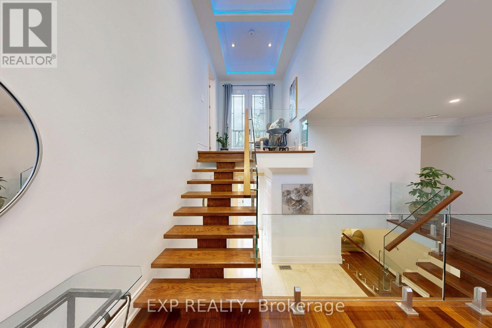 2439 Bridge Road, Oakville, Ontario  L6L 2G9 - Photo 6 - W13137924