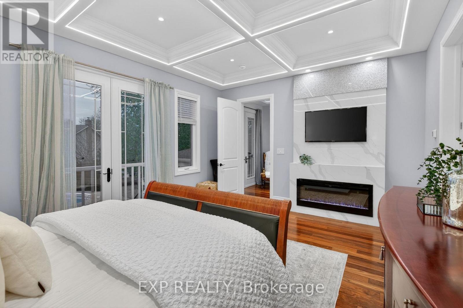 2439 Bridge Road, Oakville, Ontario  L6L 2G9 - Photo 9 - W13137924