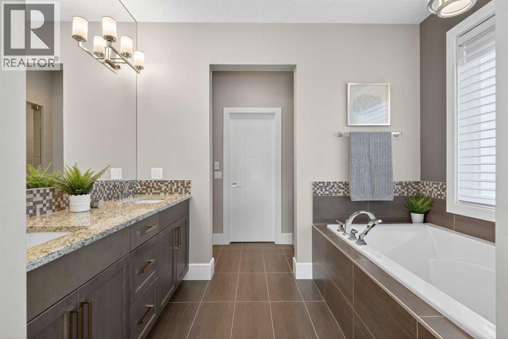 56 Cranbrook Landing SE, Calgary, Alberta  T3M 2L8 - Photo 20 - A2309121