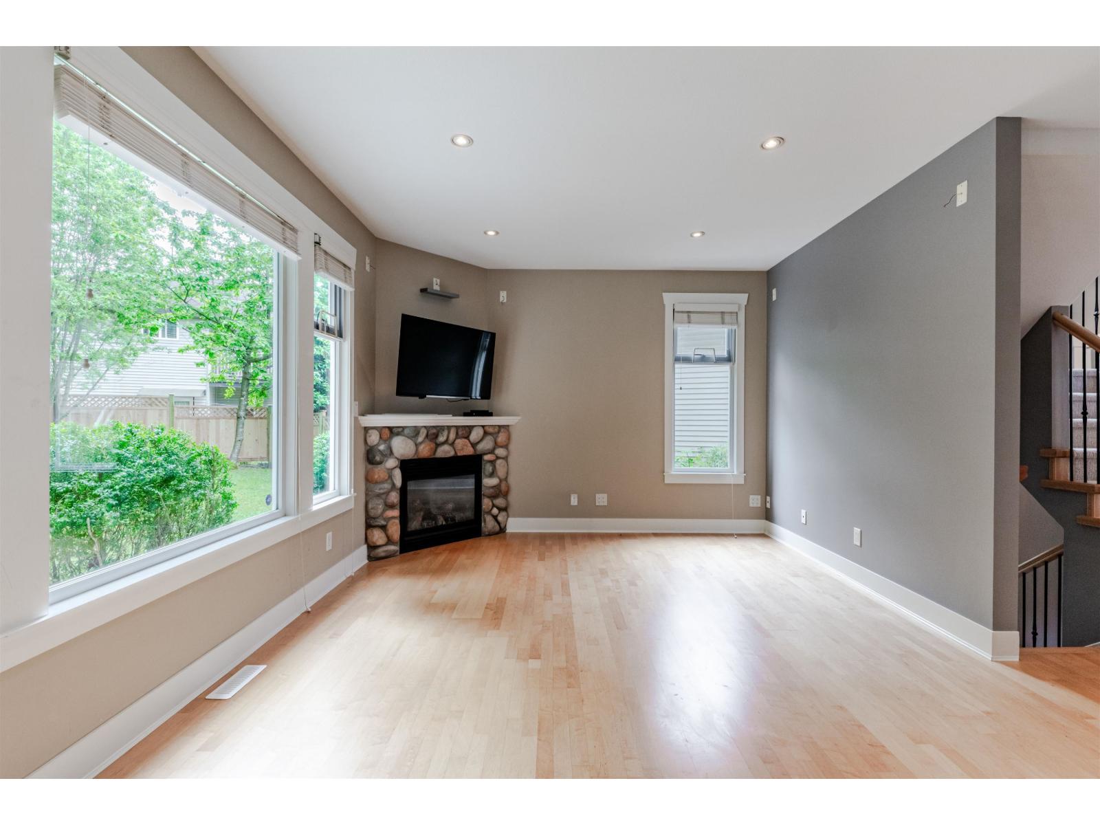 14650 61a Avenue, Surrey, British Columbia  V3S 6N4 - Photo 10 - R3122160