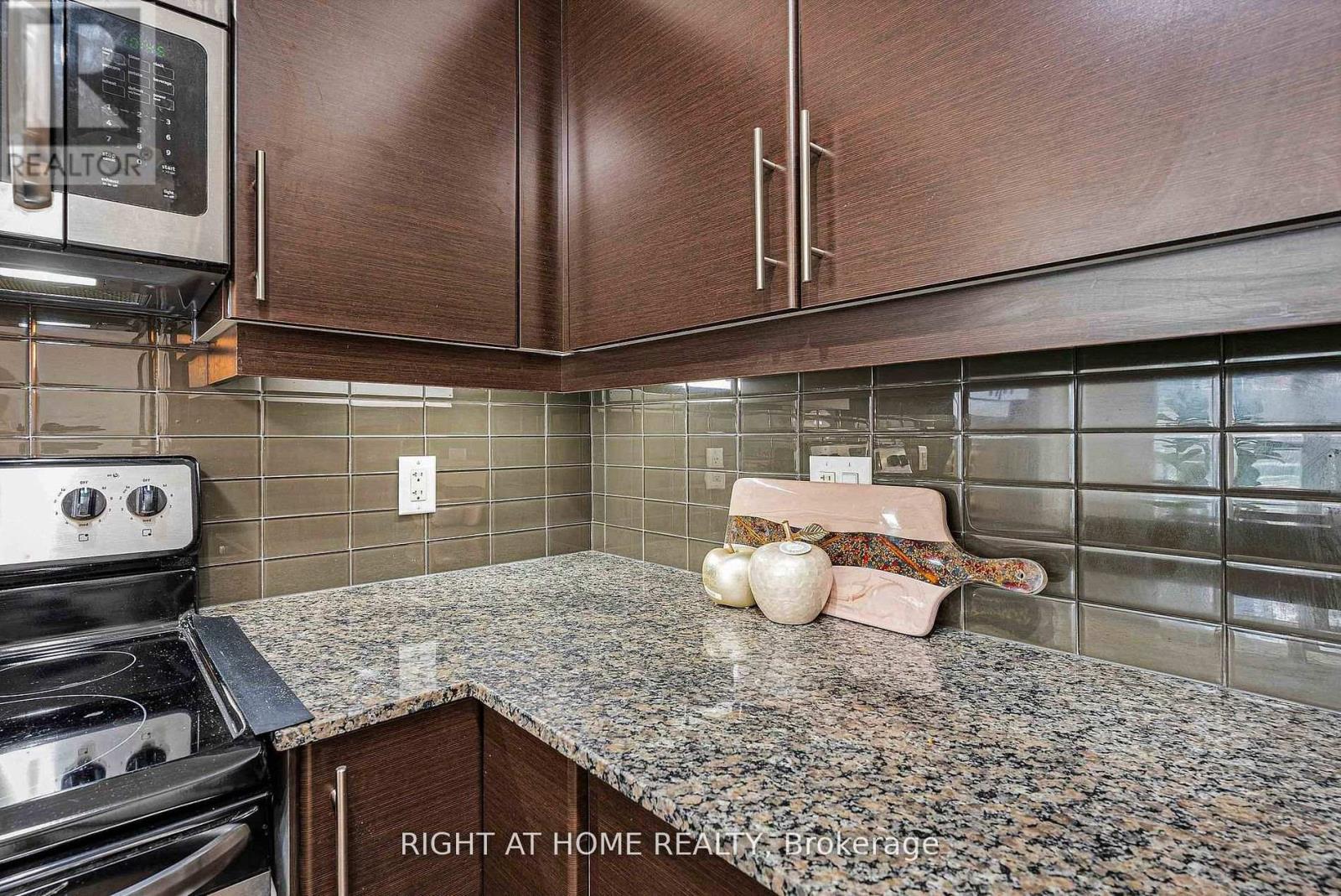 603 - 33 Bay Street, Toronto, Ontario  M5J 2Z3 - Photo 16 - C13137964