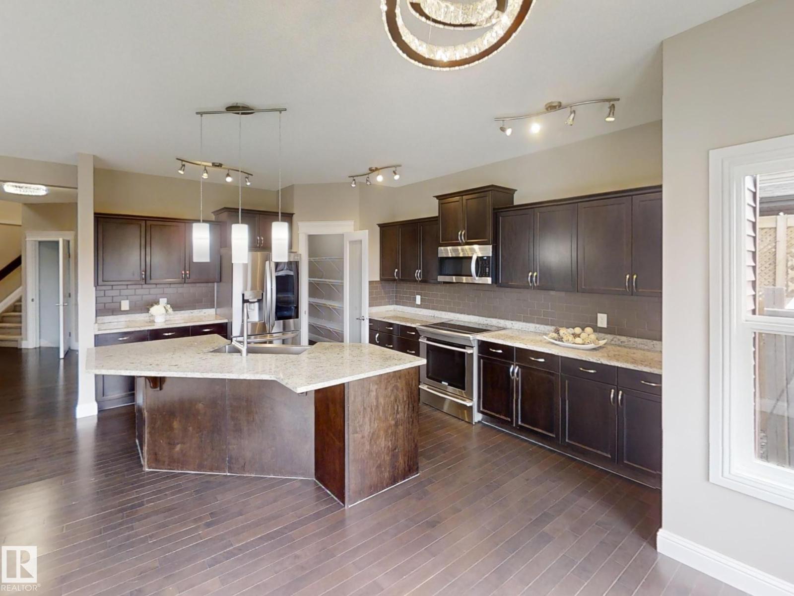 2237 Cameron Ravine Ct Nw, Edmonton, Alberta  T6M 0L9 - Photo 6 - E4488251