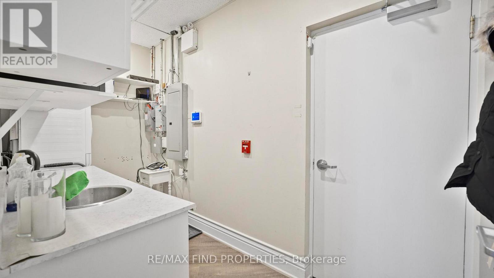 110 - 216 Oak Park Boulevard, Oakville, Ontario  L6H 7S8 - Photo 38 - W13137946