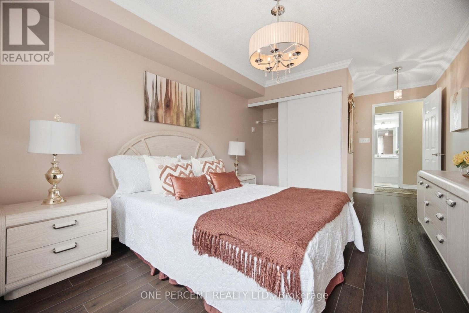 208 - 2301 Parkhaven Boulevard, Oakville, Ontario  L6H 6V6 - Photo 23 - W13137958