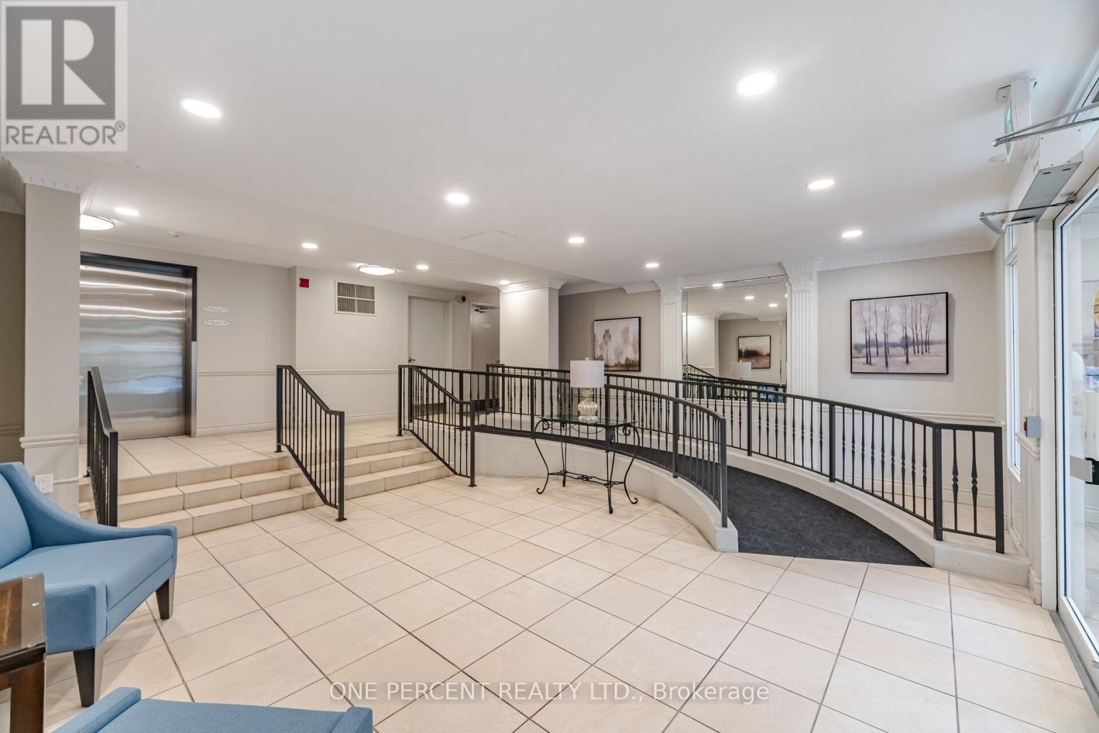 208 - 2301 Parkhaven Boulevard, Oakville, Ontario  L6H 6V6 - Photo 33 - W13137958