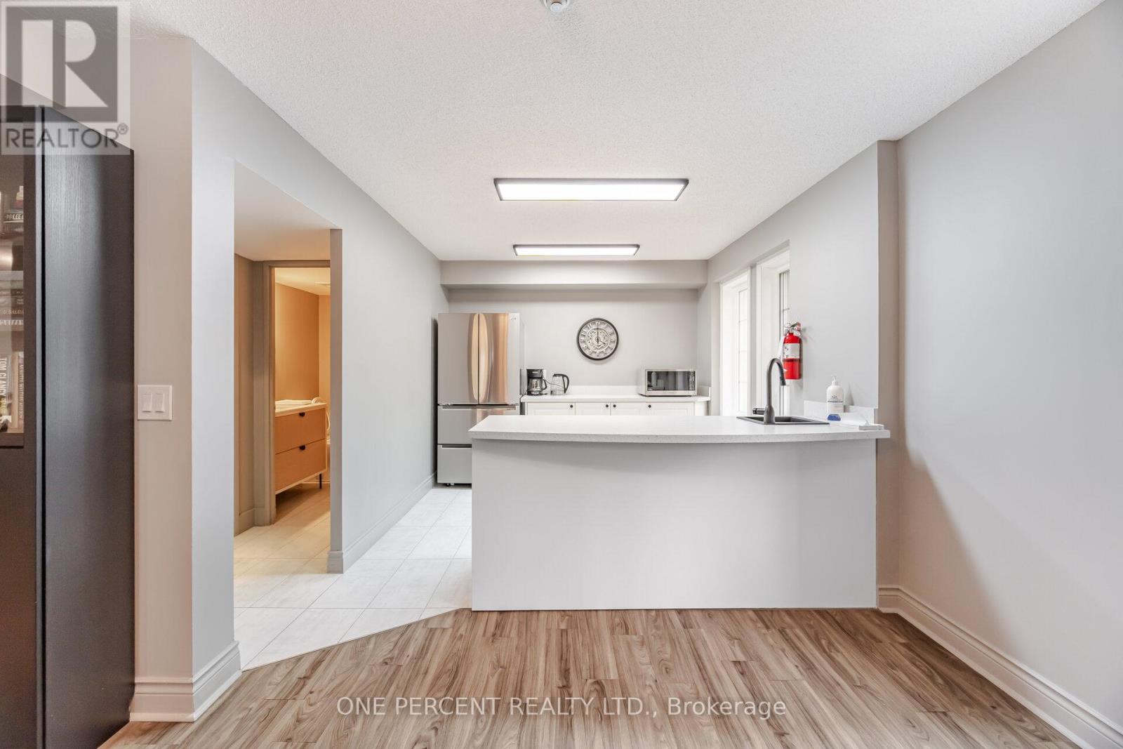 208 - 2301 Parkhaven Boulevard, Oakville, Ontario  L6H 6V6 - Photo 38 - W13137958