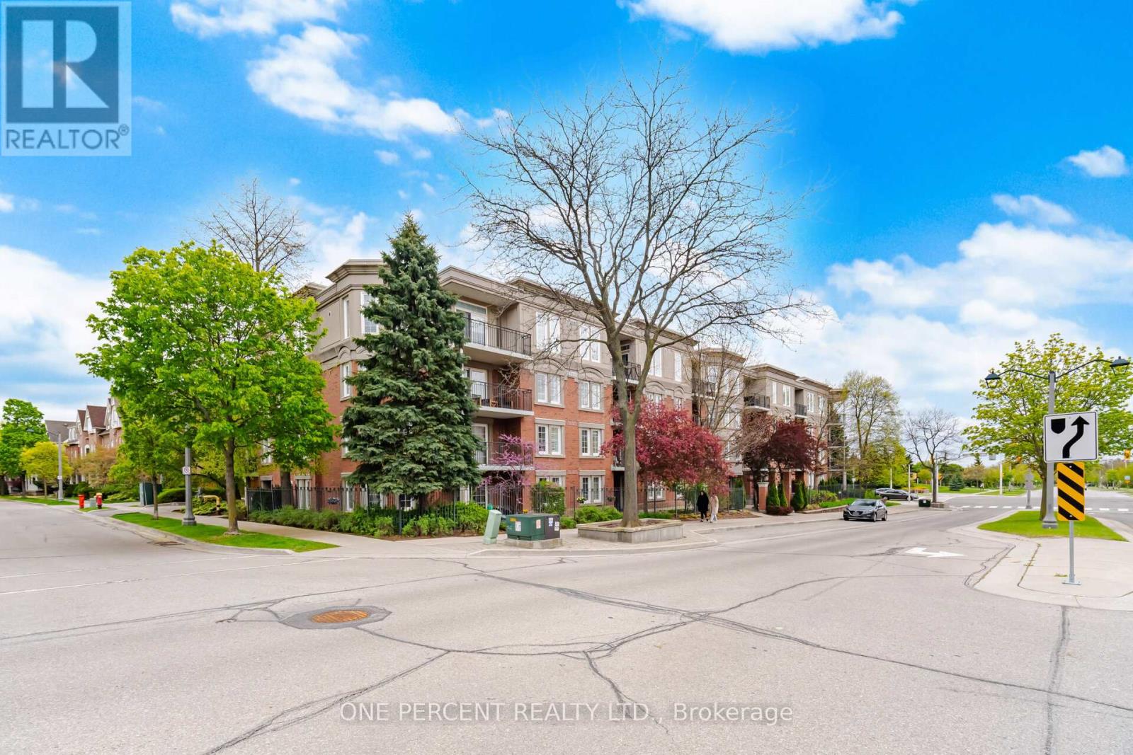 208 - 2301 Parkhaven Boulevard, Oakville, Ontario  L6H 6V6 - Photo 43 - W13137958
