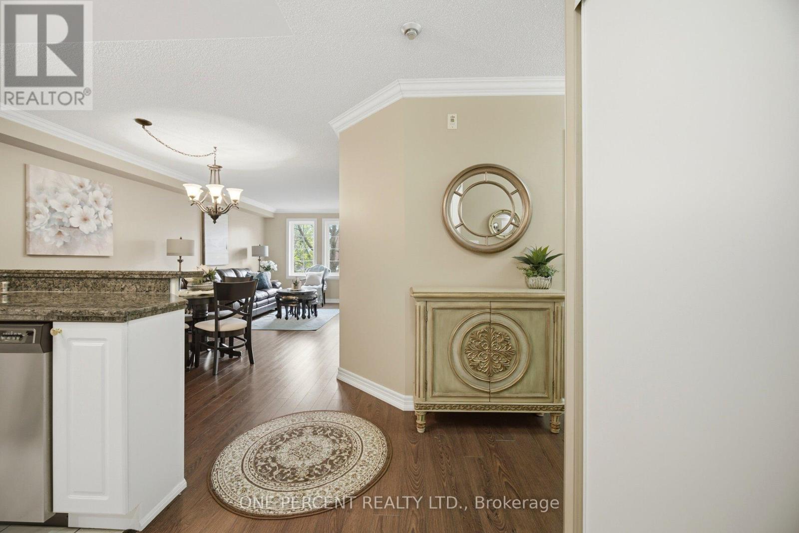 208 - 2301 Parkhaven Boulevard, Oakville, Ontario  L6H 6V6 - Photo 6 - W13137958