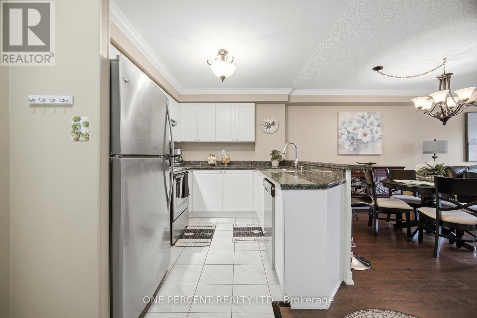 208 - 2301 Parkhaven Boulevard, Oakville, Ontario  L6H 6V6 - Photo 8 - W13137958