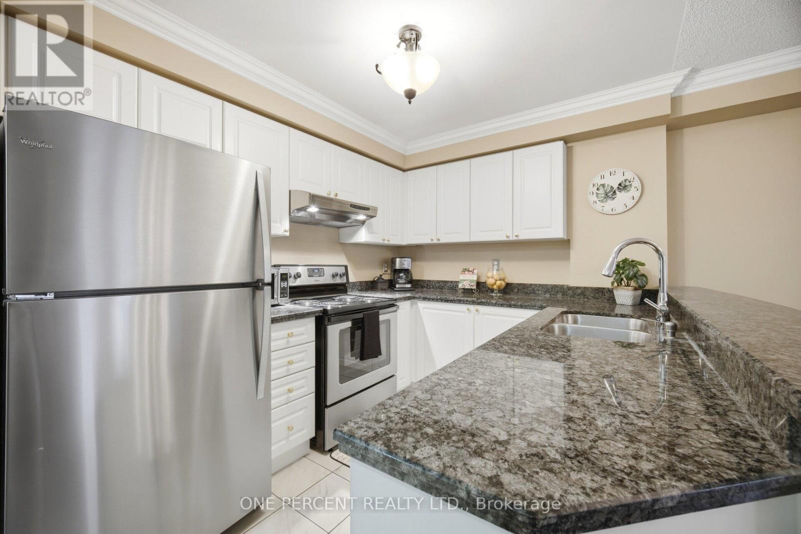 208 - 2301 Parkhaven Boulevard, Oakville, Ontario  L6H 6V6 - Photo 9 - W13137958