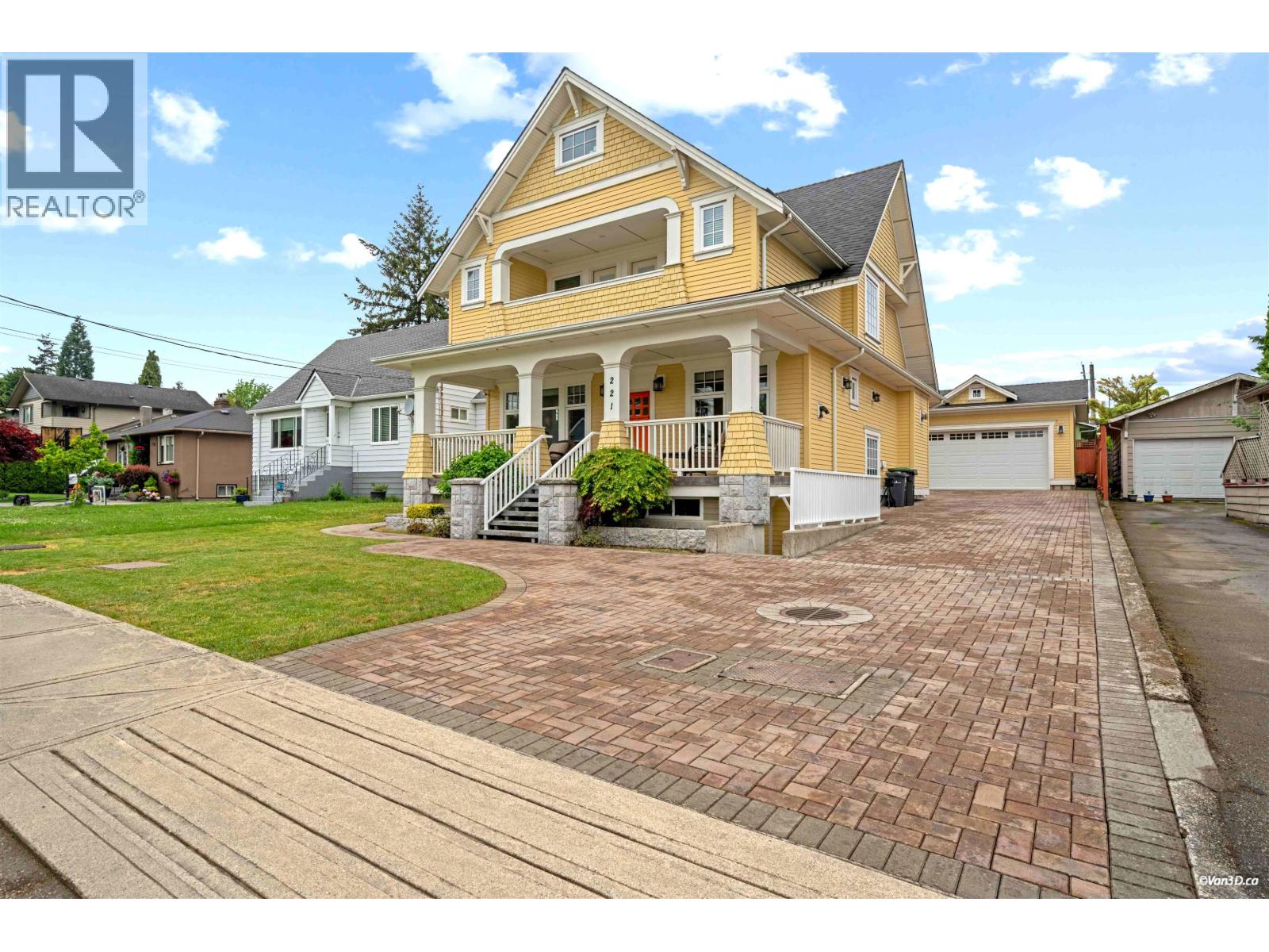 221 Ninth Avenue, New Westminster, British Columbia  V3L 2A2 - Photo 3 - R3122479