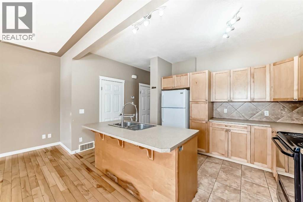 207, 620 Luxstone Landing SW, Airdrie, Alberta  T4B 0B5 - Photo 11 - A2291301