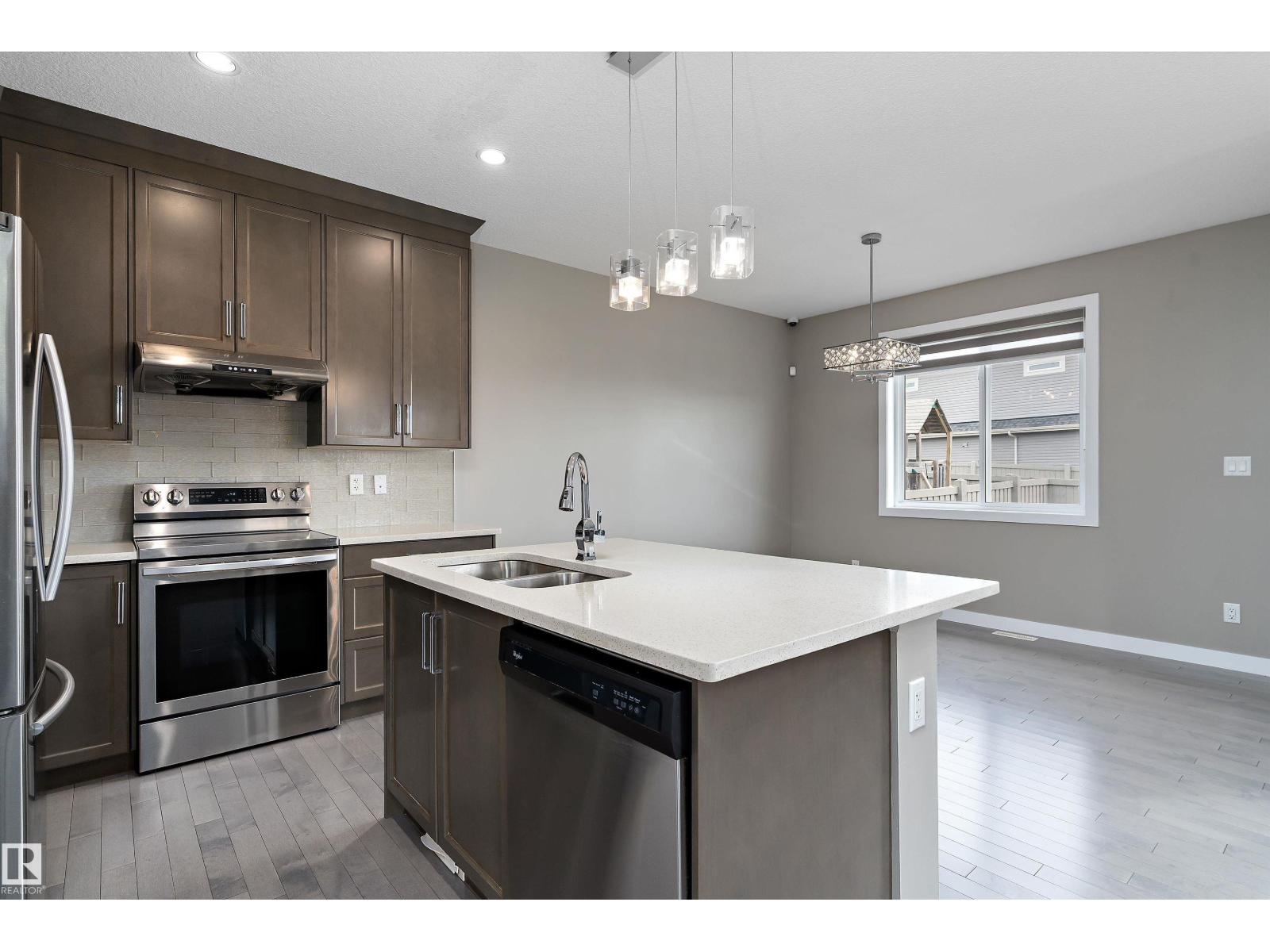 8729 Carson Wy Sw, Edmonton, Alberta  T6W 3K8 - Photo 7 - E4488255