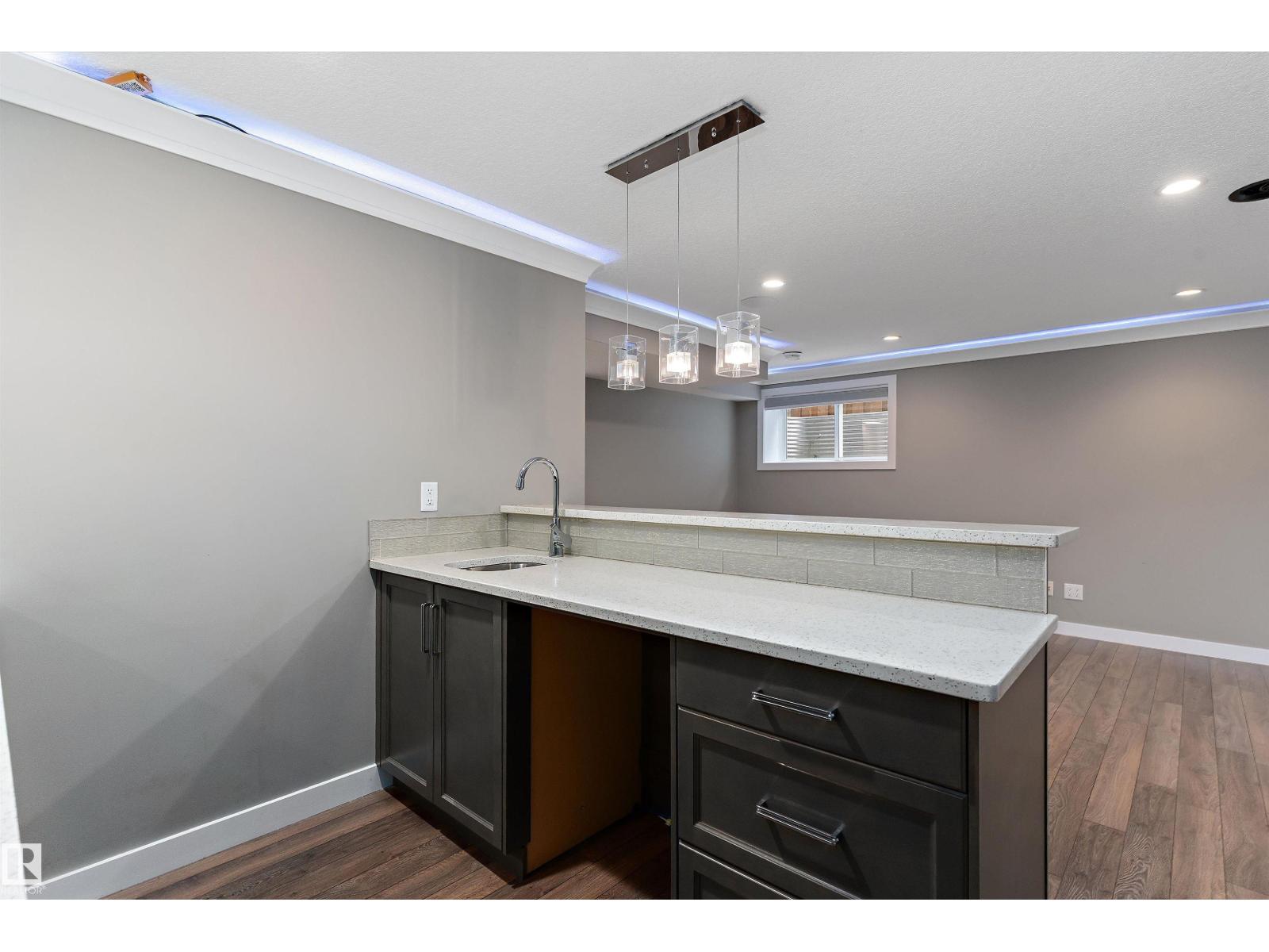 8729 Carson Wy Sw, Edmonton, Alberta  T6W 3K8 - Photo 34 - E4488255