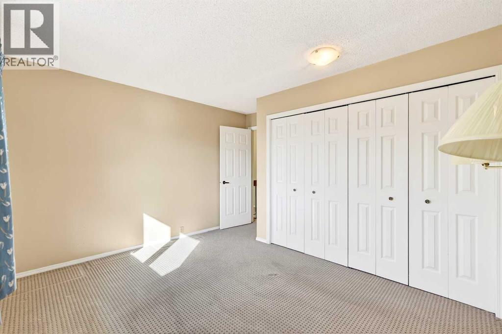 172 Glamis Terrace SW, Calgary, Alberta  T3E 6V3 - Photo 29 - A2290746