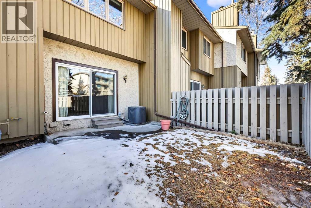 172 Glamis Terrace SW, Calgary, Alberta  T3E 6V3 - Photo 34 - A2290746