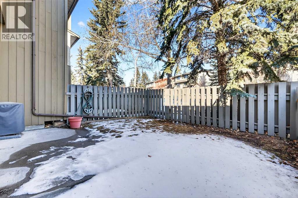 172 Glamis Terrace SW, Calgary, Alberta  T3E 6V3 - Photo 33 - A2290746