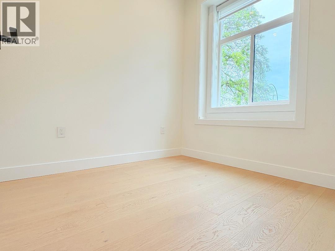 2026 E 32nd Avenue, Vancouver, British Columbia  V5N 3B8 - Photo 12 - R3124379