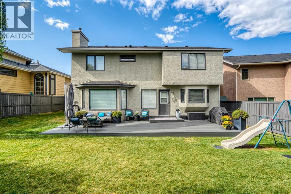 5945 Signal Ridge Heights Sw, Calgary, Alberta  T3H 2K1 - Photo 2 - A2310103