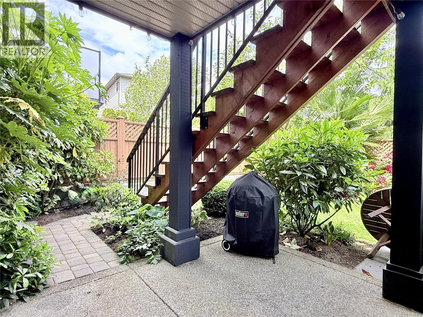 1026 Boeing Close, Langford, British Columbia  V9B 0R2 - Photo 29 - 1037157