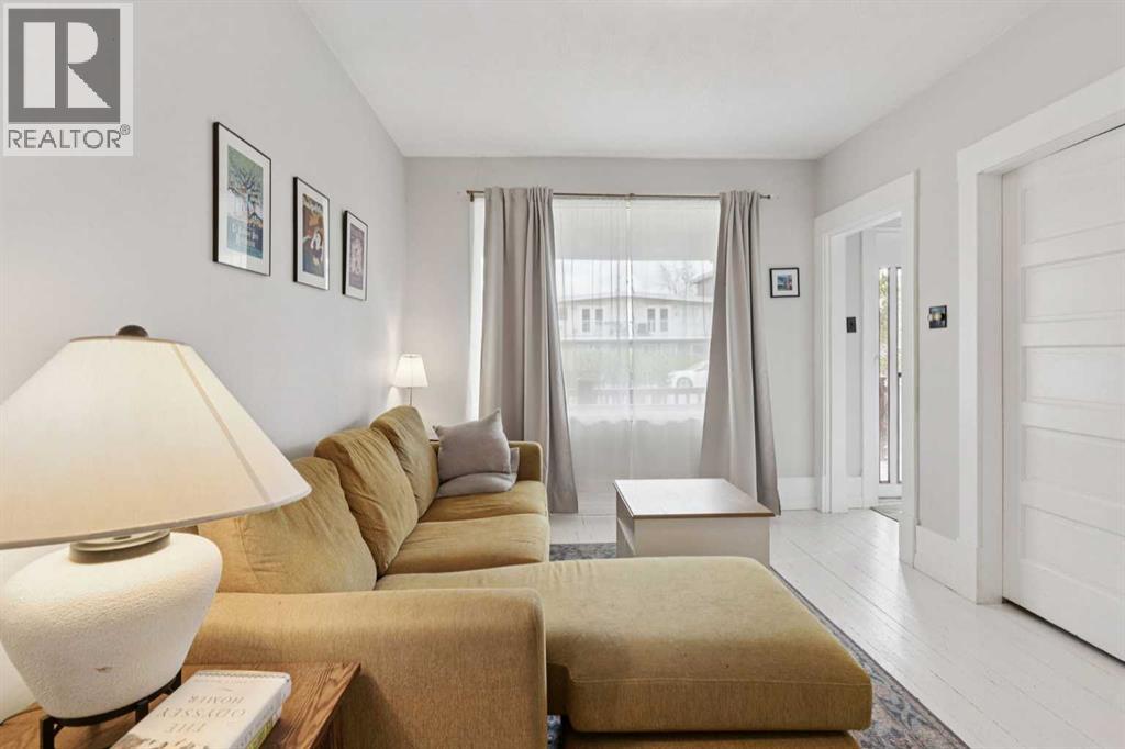 1305 20 Avenue NW, Calgary, Alberta  T2M 1G4 - Photo 6 - A2311188