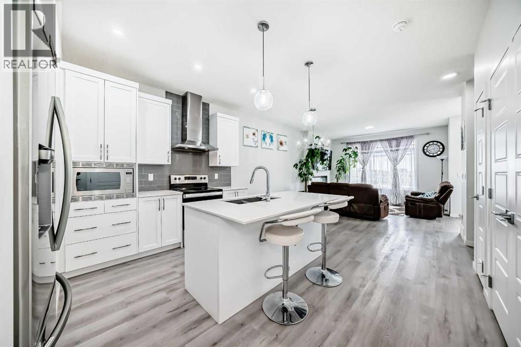 332 Dawson Drive, Chestermere, Alberta  T1X 2R3 - Photo 9 - A2309306