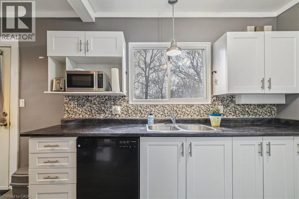 7 North Park Avenue, Hamilton, Ontario  L8M 7G7 - Photo 22 - 40809139