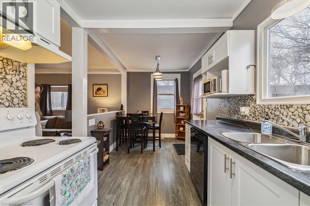 7 North Park Avenue, Hamilton, Ontario  L8M 7G7 - Photo 23 - 40809139
