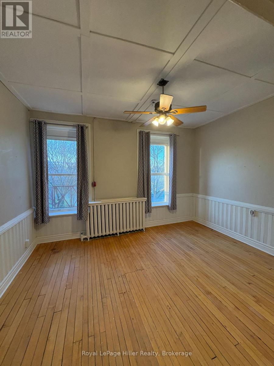 34 Ontario Street, Stratford, Ontario  N5A 3G8 - Photo 2 - X12501566