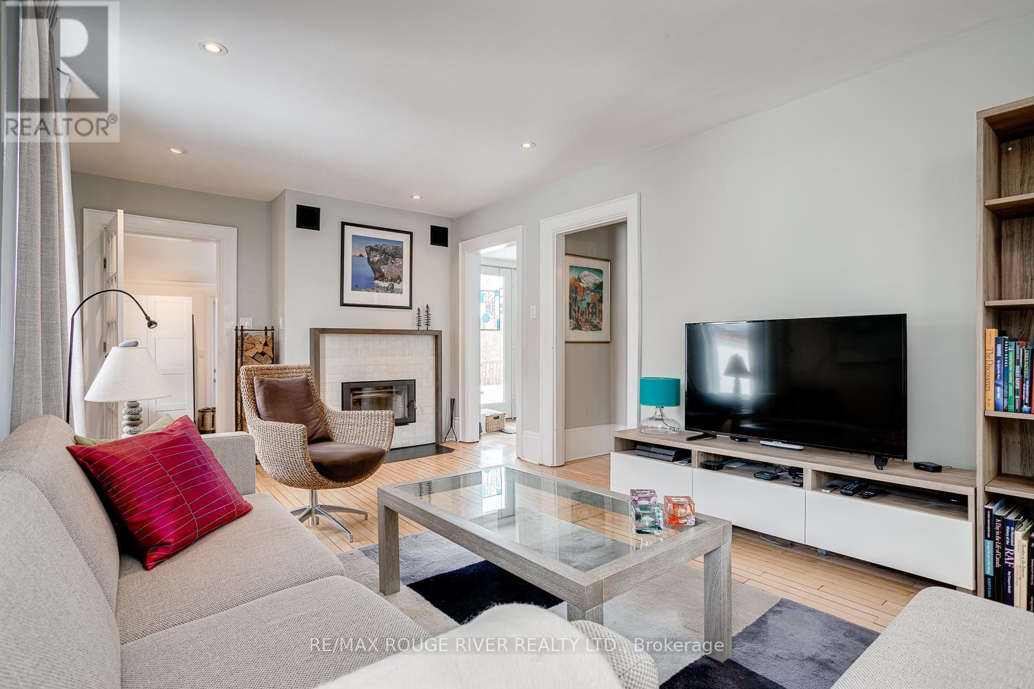 40 Buck Street, Cobourg, Ontario  K9A 2K9 - Photo 8 - X12828084