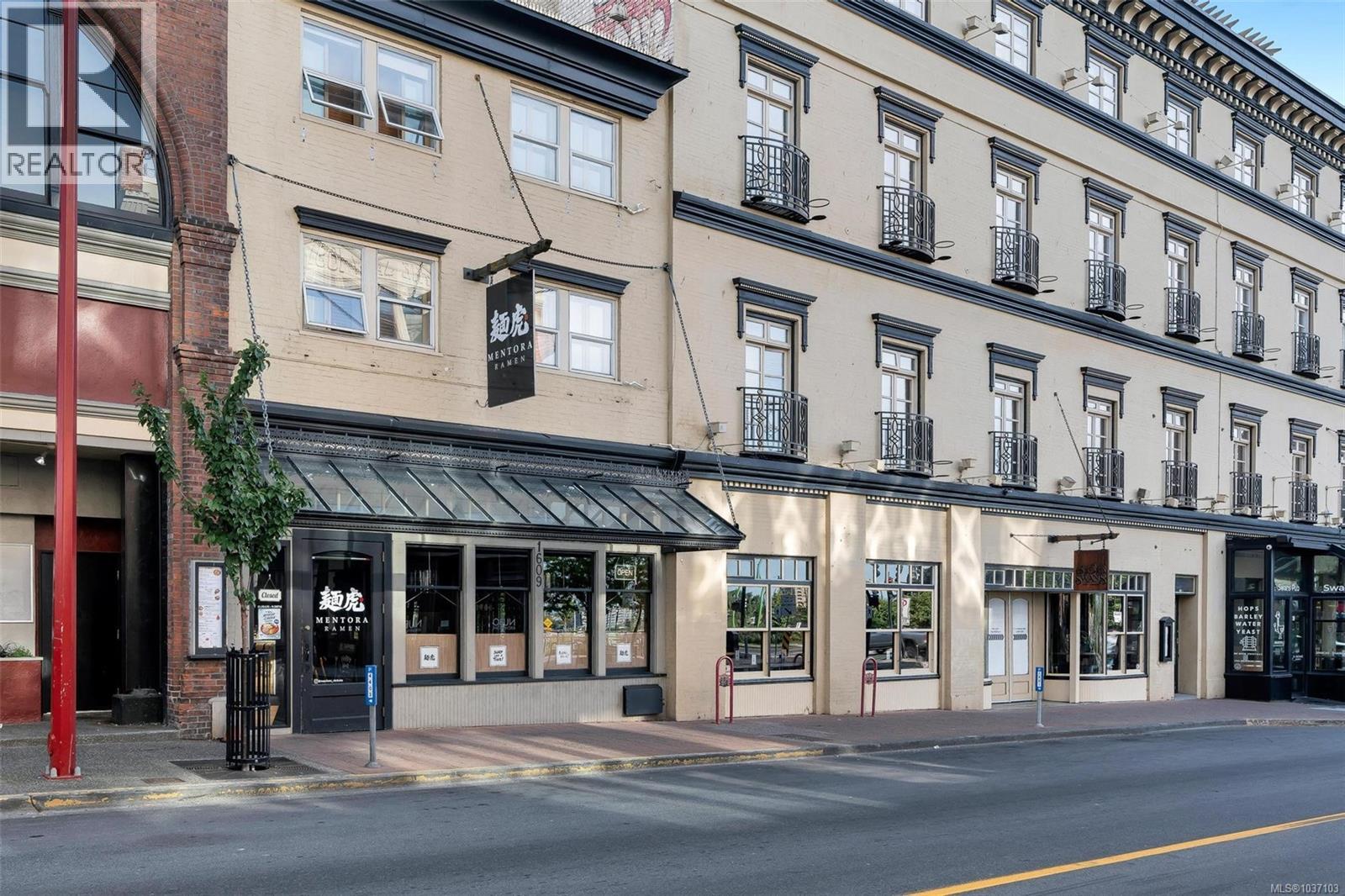 1609 Store St, Victoria, British Columbia  V8W 3K3 - Photo 1 - 1037103