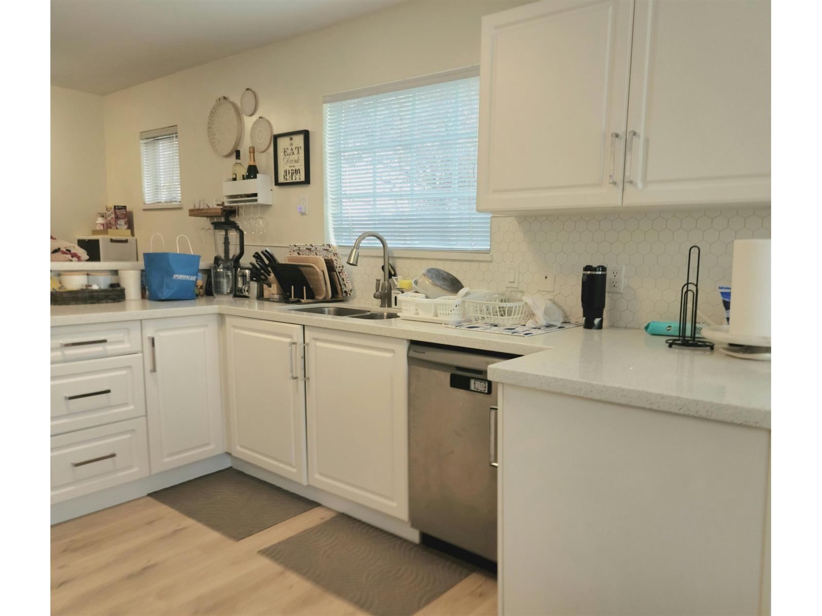 805 14188 103a Avenue, Surrey, British Columbia  V3T 5S6 - Photo 6 - R3124352