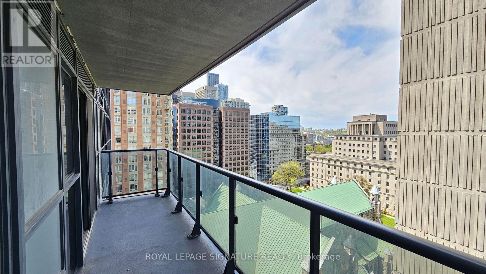 1810 - 28 Ted Rogers Way, Toronto, Ontario  M4Y 2J4 - Photo 14 - C13137634