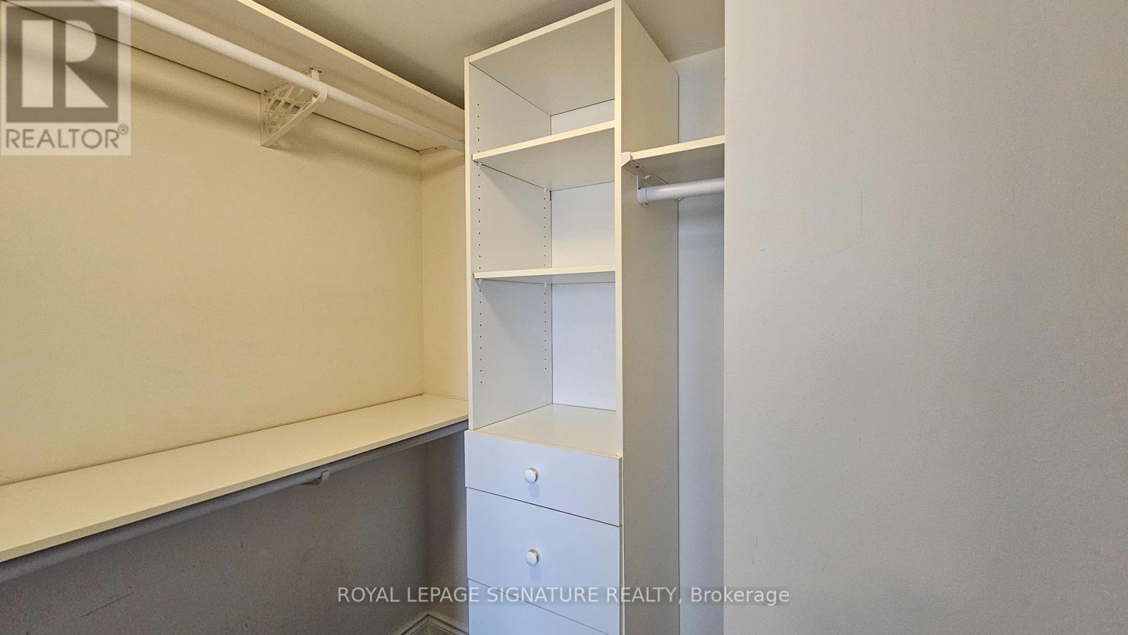 1810 - 28 Ted Rogers Way, Toronto, Ontario  M4Y 2J4 - Photo 7 - C13137634
