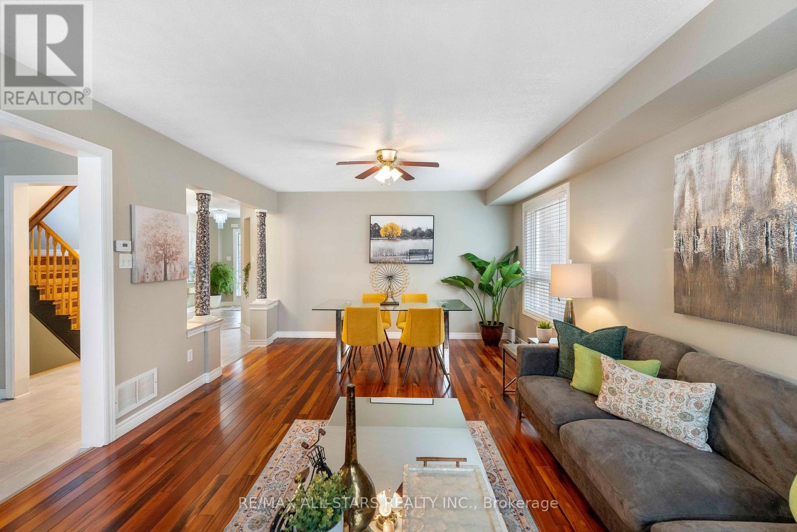 18 Reddenhurst Crescent, Georgina, Ontario  L4P 4G1 - Photo 8 - N13027516