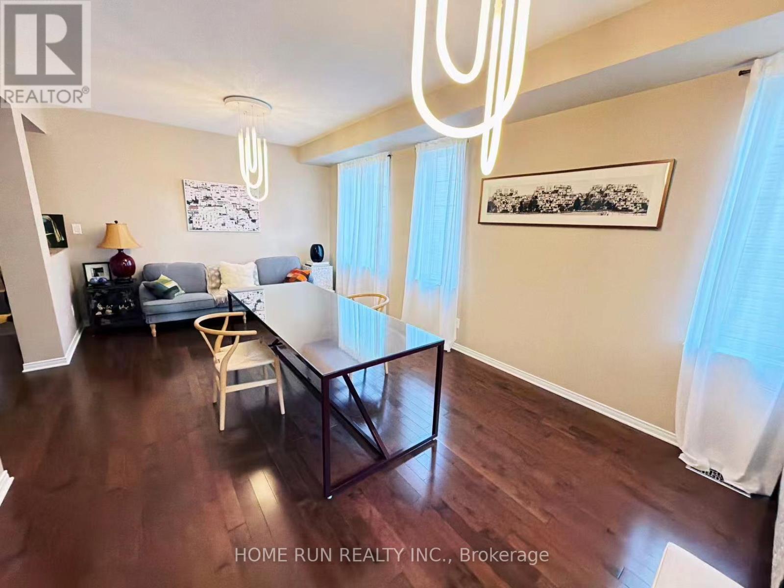 531 Carina Crescent, Ottawa, Ontario  K2J 0Z4 - Photo 3 - X13049956