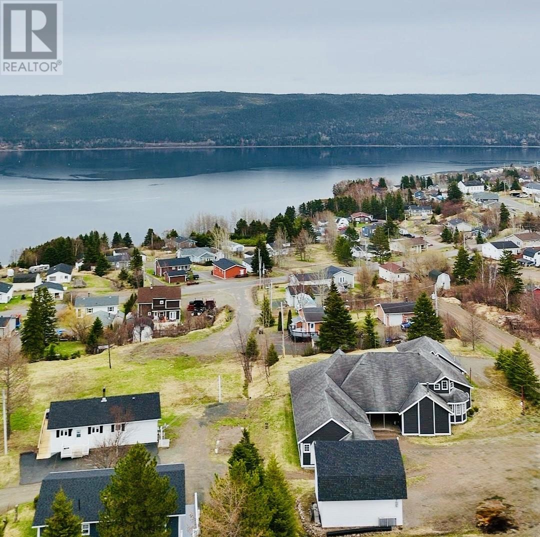 10 Hillcrest Road, Kingspoint, Newfoundland & Labrador   - Photo 1 - 1293605