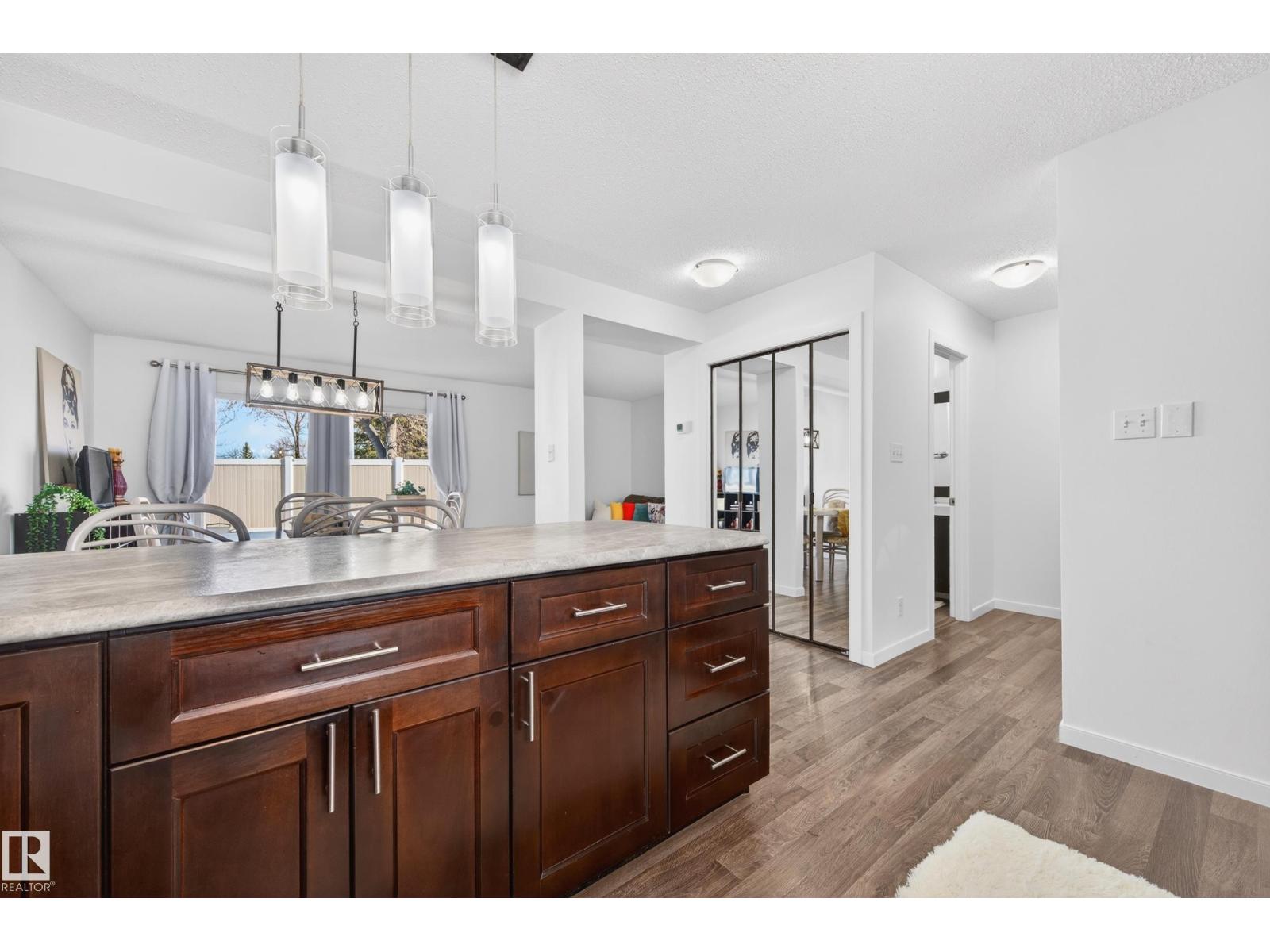 14522 56 St Nw, Edmonton, Alberta  T5A 3R1 - Photo 11 - E4488258