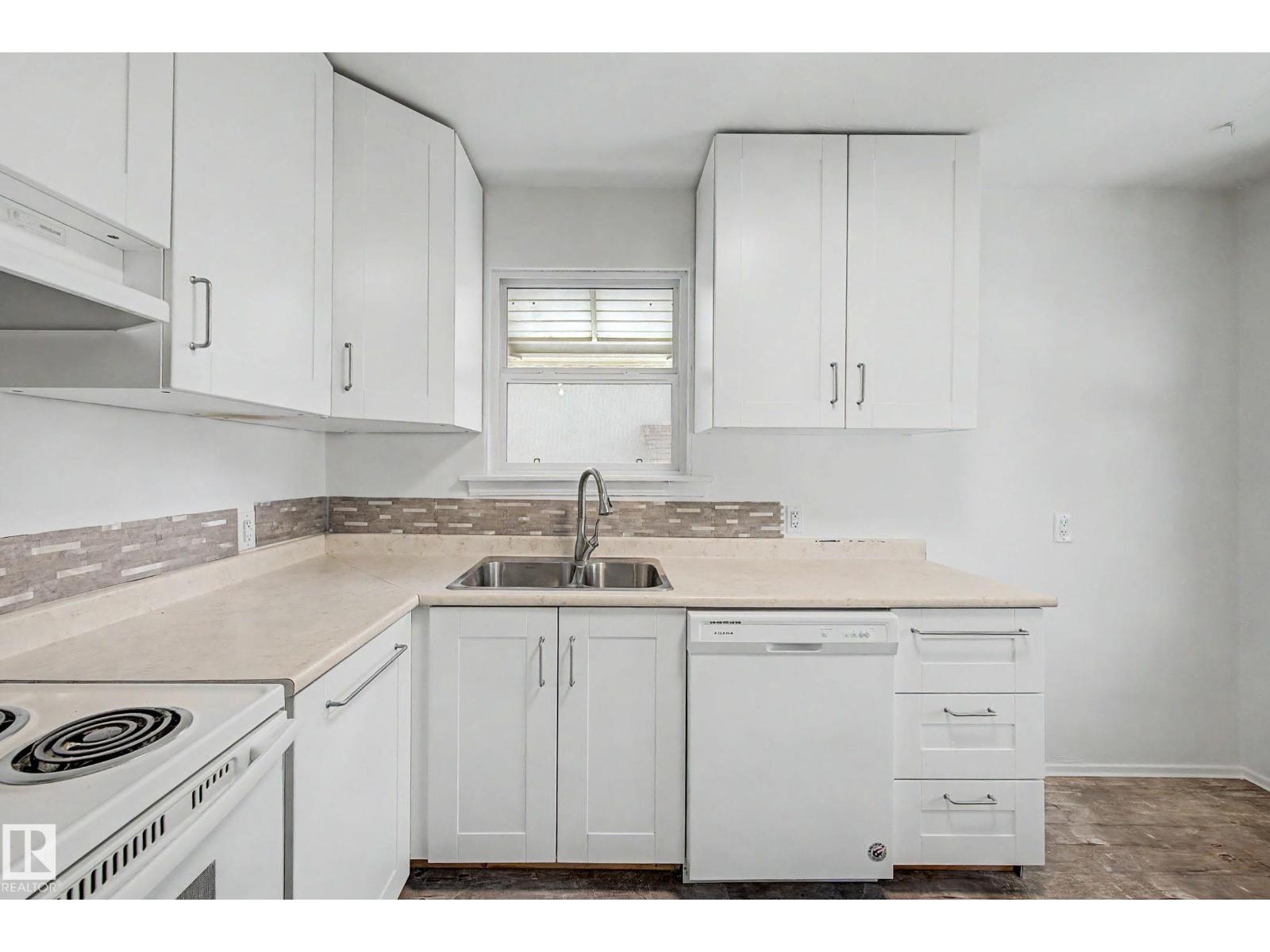 9276 86 St Nw, Edmonton, Alberta  T6C 3E4 - Photo 14 - E4488260