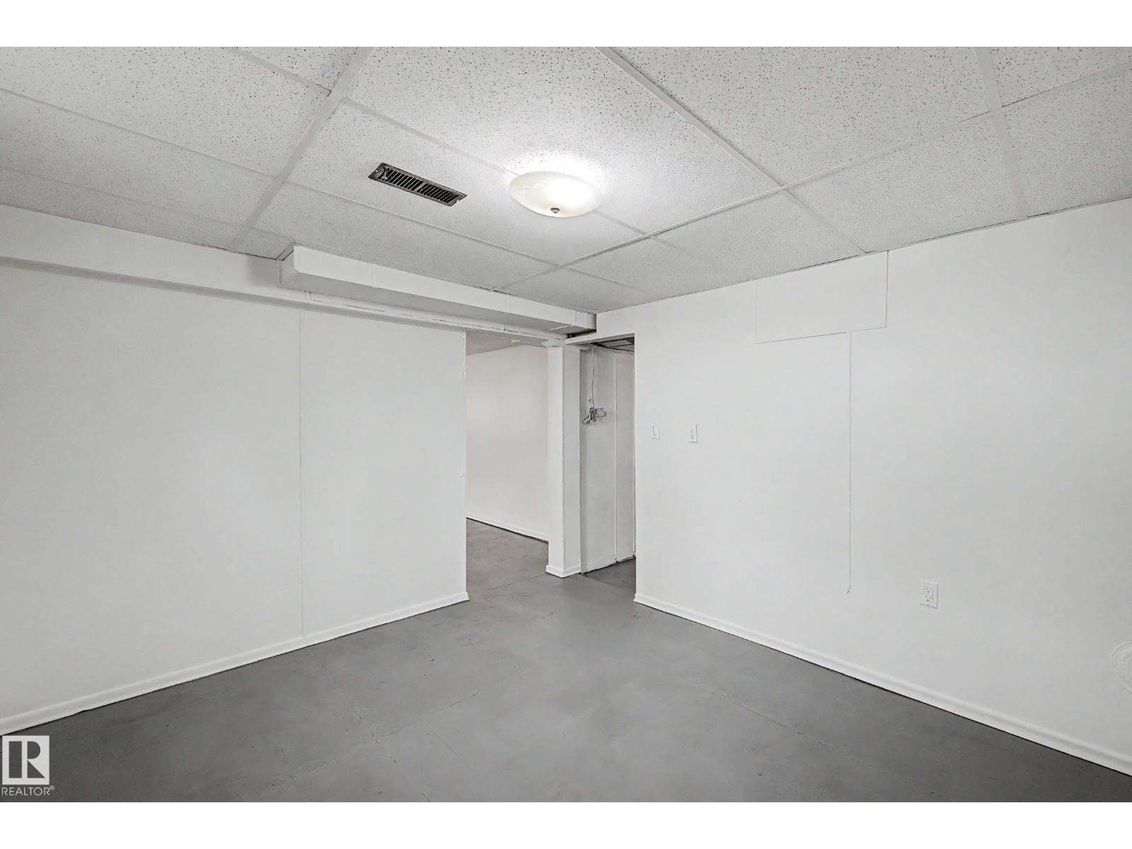 9276 86 St Nw, Edmonton, Alberta  T6C 3E4 - Photo 27 - E4488260