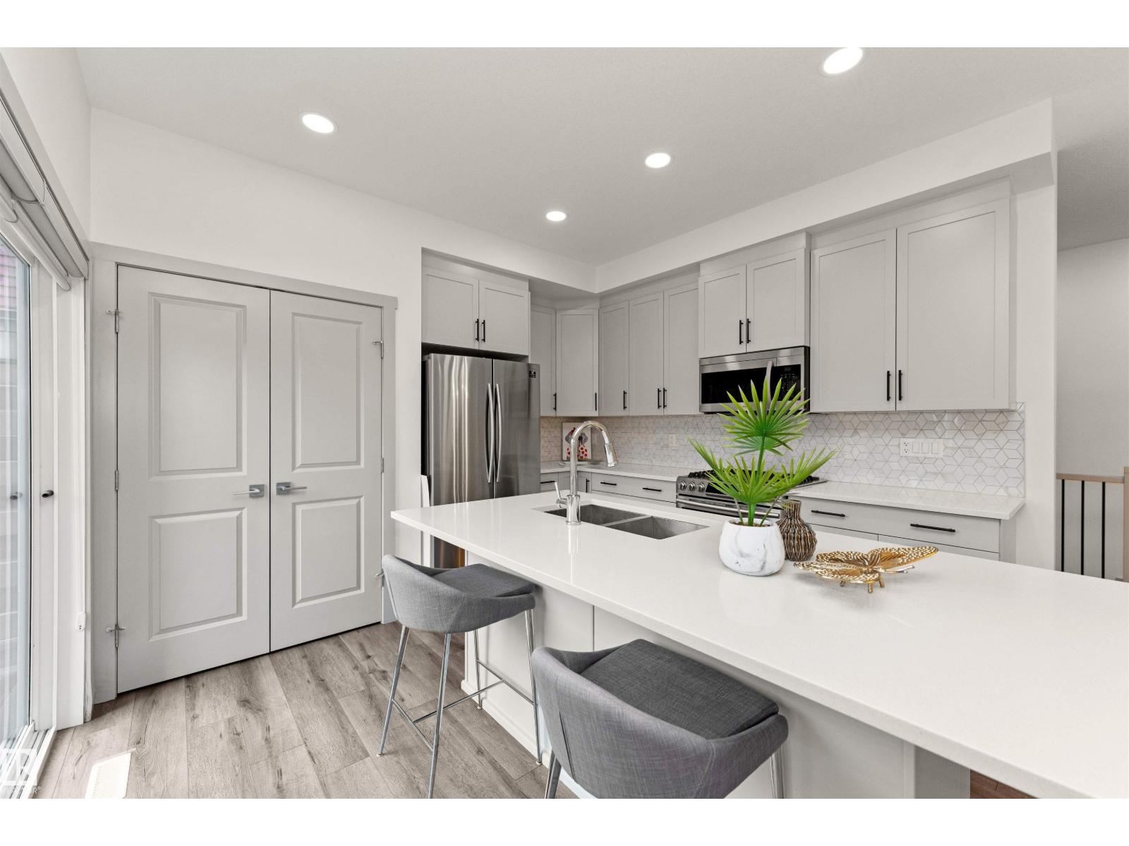 2330 Kelly Ci Sw, Edmonton, Alberta  T6W 4K2 - Photo 13 - E4488261