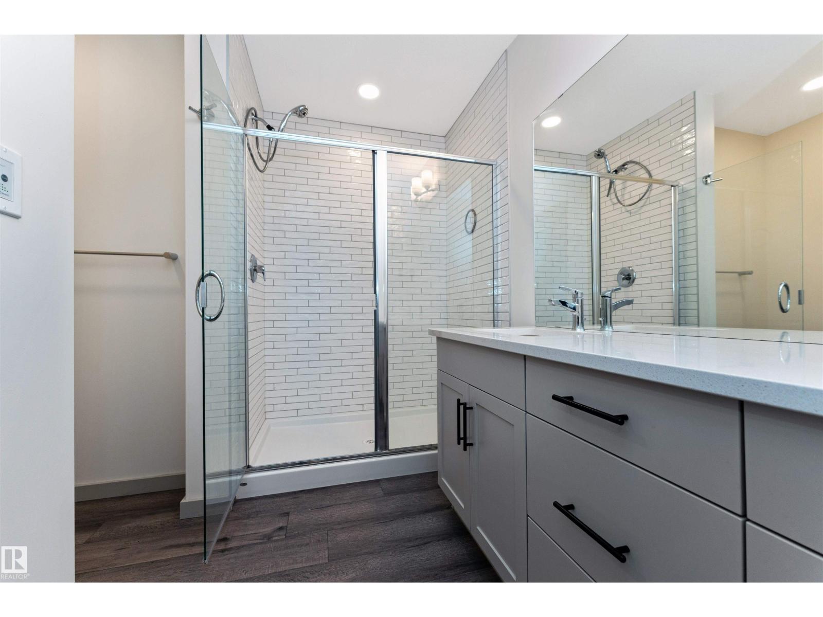2330 Kelly Ci Sw, Edmonton, Alberta  T6W 4K2 - Photo 33 - E4488261